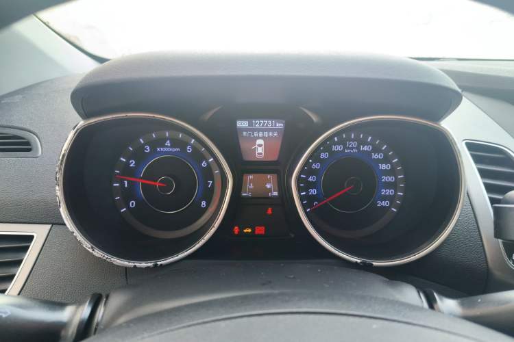Used Hyundai Elantra (5th Generation / Langdong) 2016 1.6L Manual Luxury Model Instrument Cluster