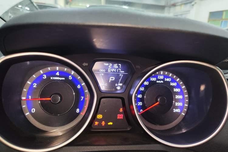Used Hyundai Elantra (5th Generation / Langdong) 2016 1.6L Automatic Smart Version Instrument Cluster