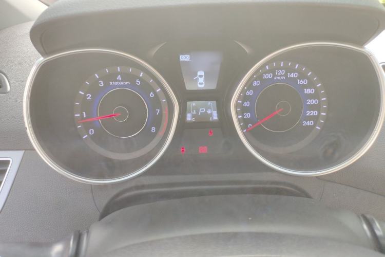 Used Hyundai Elantra (5th Generation / Langdong) 2016 1.6L Automatic Prestige Model Instrument Cluster