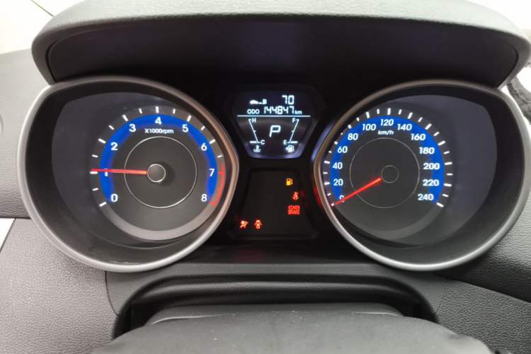 Used Hyundai Elantra (5th Generation / Langdong) 2016 1.6L Automatic Smart Version Instrument Cluster