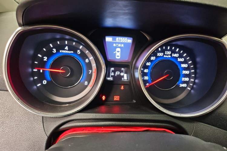 Used Hyundai Elantra (5th Generation / Langdong) 2016 1.6L Automatic Prestige Model Instrument Cluster