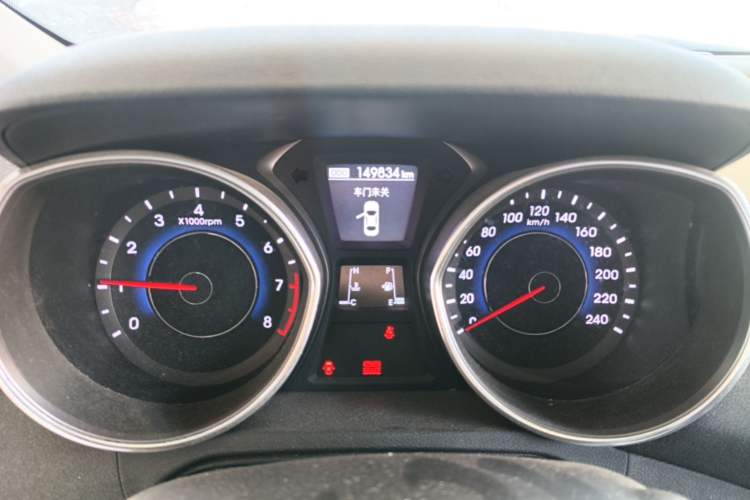 Used Hyundai Elantra (5th Generation / Langdong) 2016 1.6L Manual Luxury Model Instrument Cluster