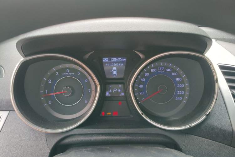 Used Hyundai Elantra (5th Generation / Langdong) 2016 1.6L Automatic Prestige Model Instrument Cluster
