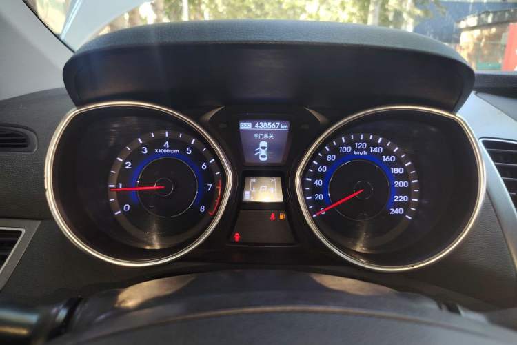 Used Hyundai Elantra (5th Generation / Langdong) 2016 1.6L Automatic Prestige Model Instrument Cluster