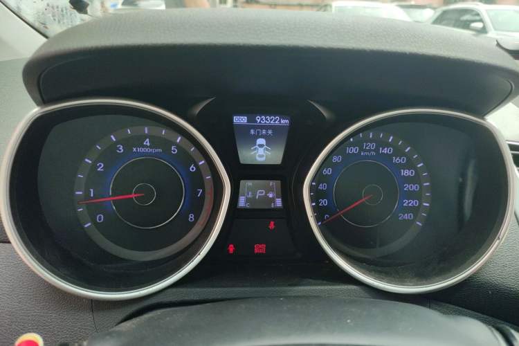 Used Hyundai Elantra (5th Generation / Langdong) 2016 1.6L Automatic Prestige Model Instrument Cluster