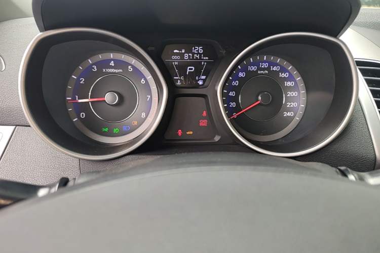 Used Hyundai Elantra (5th Generation / Langdong) 2016 1.6L Automatic Smart Version Instrument Cluster