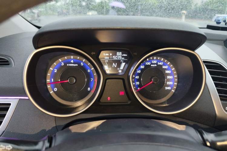 Used Hyundai Elantra (5th Generation / Langdong) 2016 1.6L Automatic Smart Version Instrument Cluster