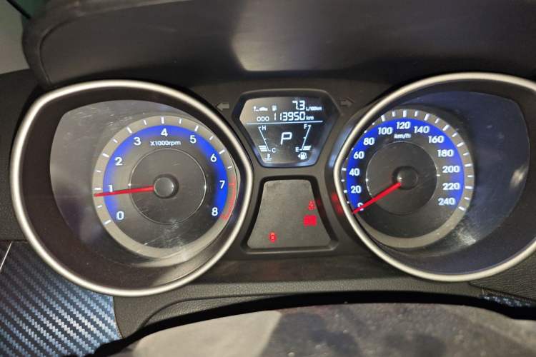 Used Hyundai Elantra (5th Generation / Langdong) 2016 1.6L Automatic Smart Version Instrument Cluster