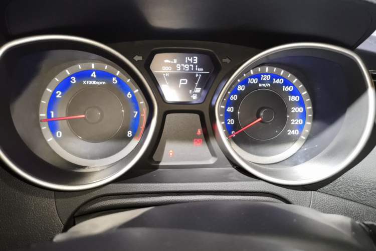 Used Hyundai Elantra (5th Generation / Langdong) 2016 1.6L Automatic Smart Version Instrument Cluster