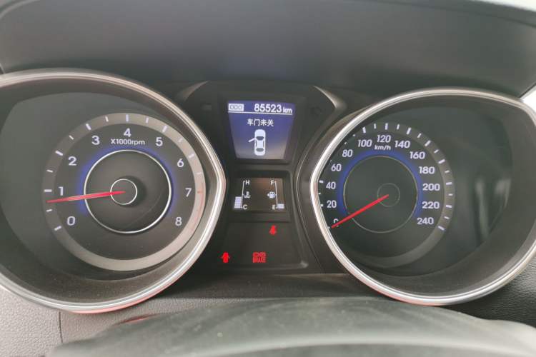 Used Hyundai Elantra (5th Generation / Langdong) 2016 1.6L Manual Luxury Model Instrument Cluster