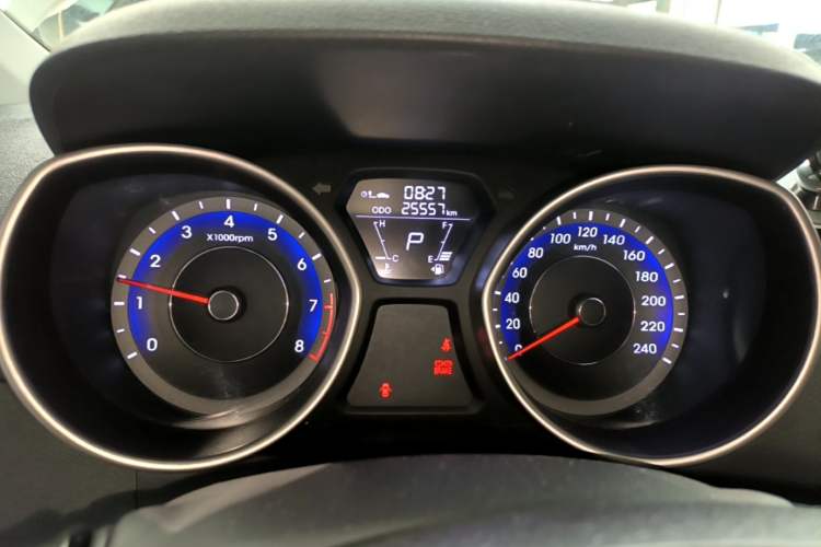 Used Hyundai Elantra (5th Generation / Langdong) 2016 1.6L Automatic Smart Version Instrument Cluster
