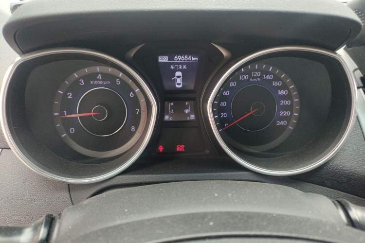 Used Hyundai Elantra (5th Generation / Langdong) 2016 1.6L Manual Luxury Model Instrument Cluster