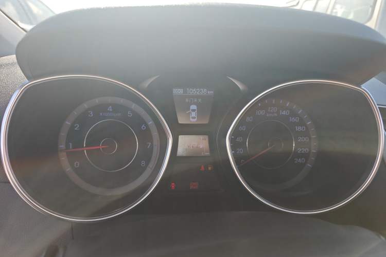 Used Hyundai Elantra (5th Generation / Langdong) 2016 1.6L Automatic Prestige Model Instrument Cluster