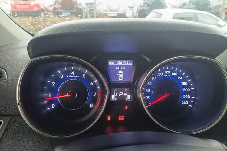 Used Hyundai Elantra (5th Generation / Langdong) 2016 1.6L Automatic Prestige Model Instrument Cluster
