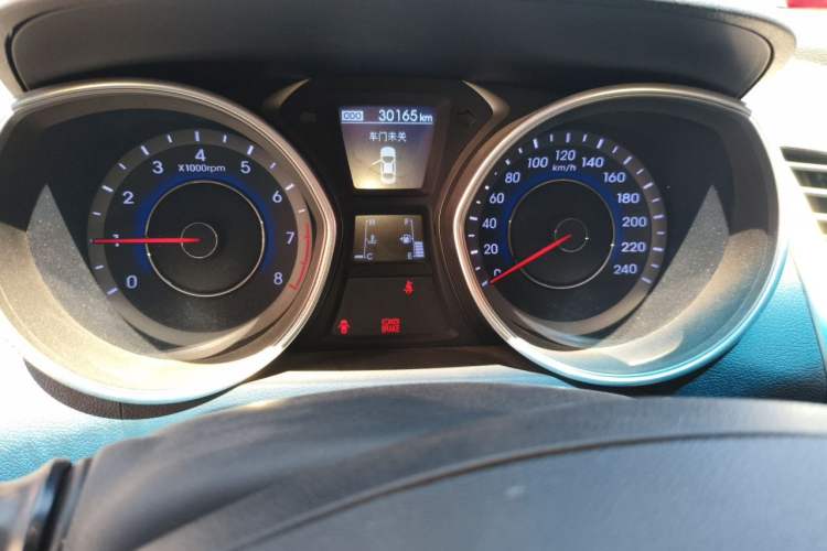Used Hyundai Elantra (5th Generation / Langdong) 2016 1.6L Manual Luxury Model Instrument Cluster