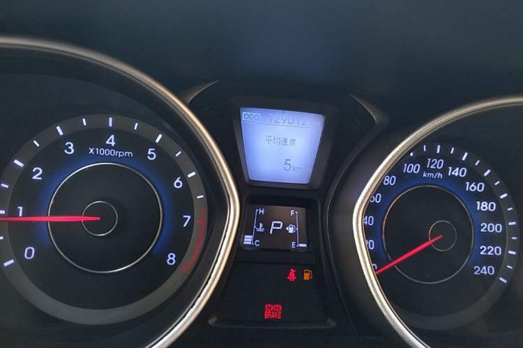 Used Hyundai Elantra (5th Generation / Langdong) 2016 1.6L Automatic Prestige Model Instrument Cluster