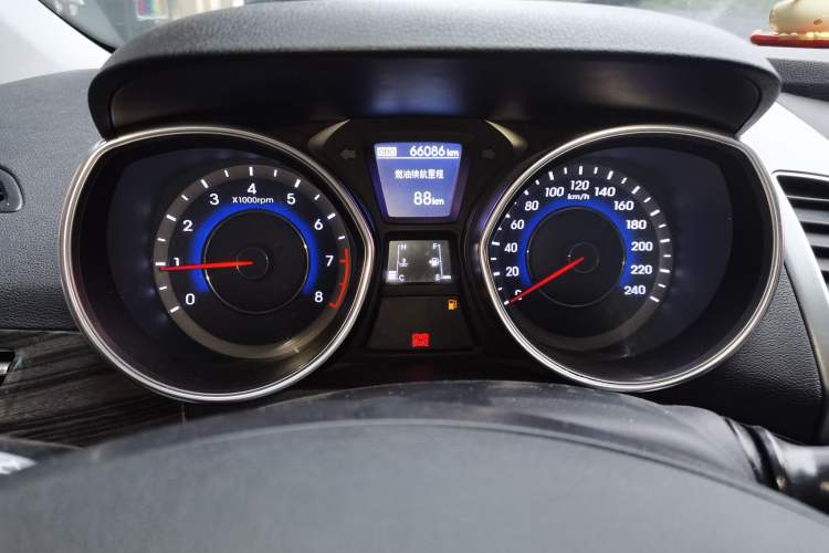Used Hyundai Elantra (5th Generation / Langdong) 2016 1.6L Manual Luxury Model Instrument Cluster
