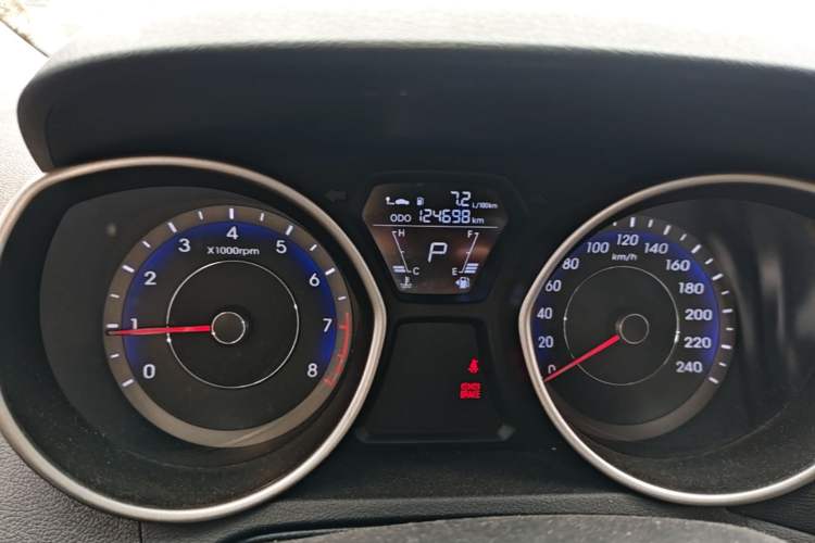Used Hyundai Elantra (5th Generation / Langdong) 2016 1.6L Automatic Smart Version Instrument Cluster
