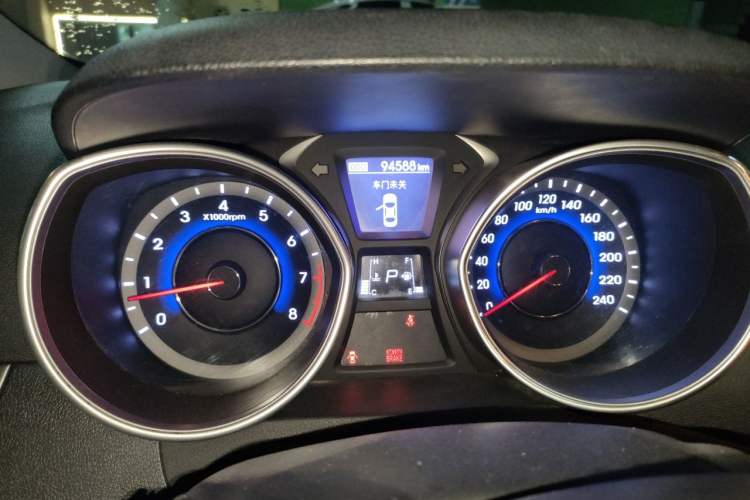 Used Hyundai Elantra (5th Generation / Langdong) 2016 1.6L Automatic Prestige Model Instrument Cluster