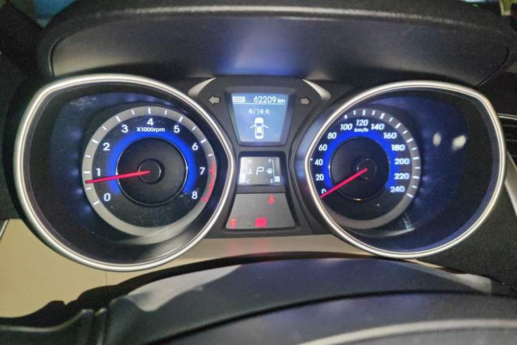 Used Hyundai Elantra (5th Generation / Langdong) 2016 1.6L Automatic Prestige Model Instrument Cluster
