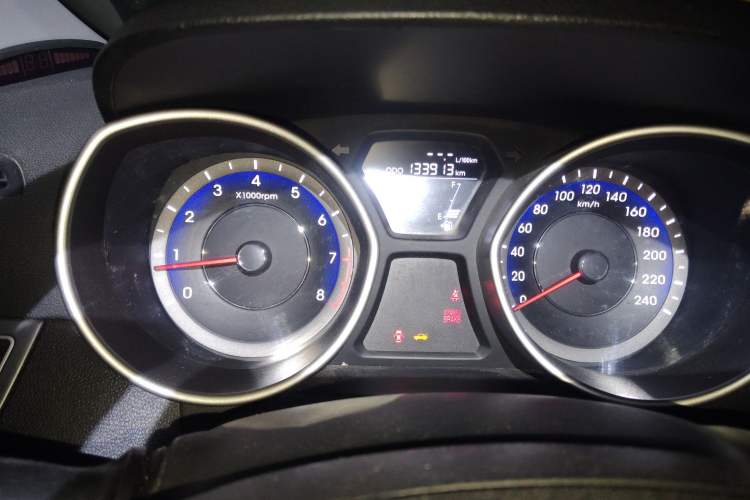 Used Hyundai Elantra (5th Generation / Langdong) 2016 1.6L Manual Fashion Edition Instrument Cluster