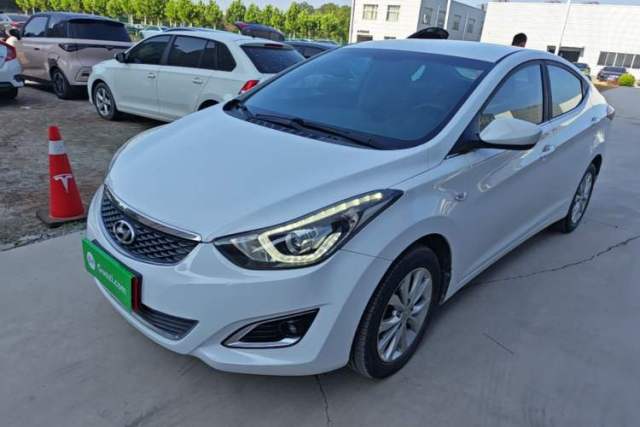 Used Hyundai Elantra (5th Generation / Langdong) 2016 1.6L Automatic Smart Version