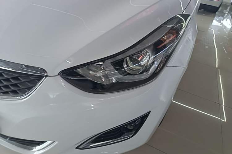 Used Hyundai Elantra (5th Generation / Langdong) 2016 1.6L Automatic Prestige Model Left Front Headlight