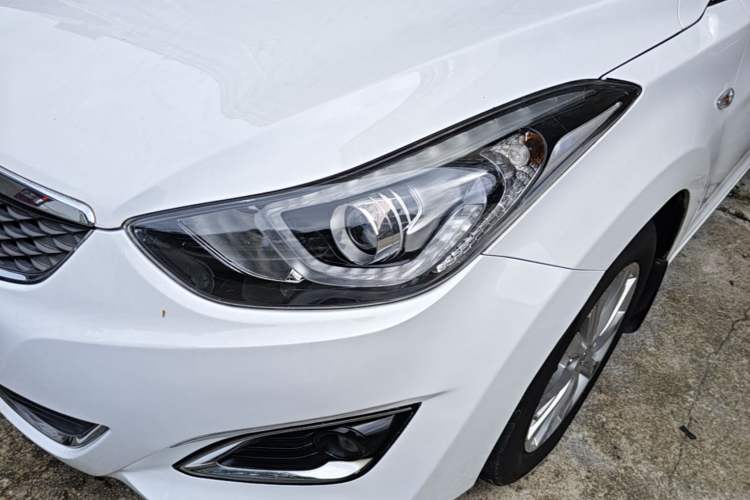 Used Hyundai Elantra (5th Generation / Langdong) 2016 1.6L Automatic Smart Version Left Front Headlight