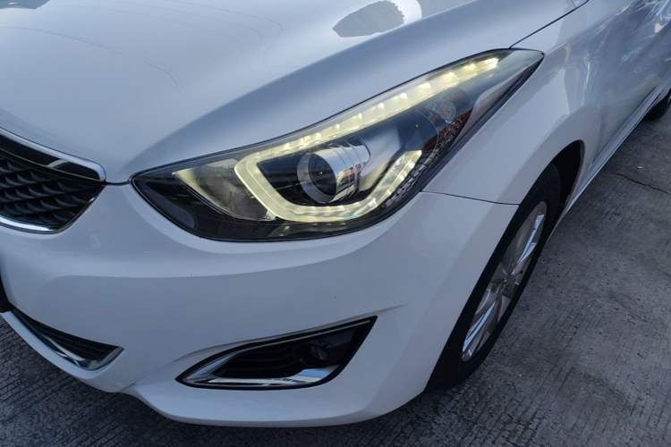 Used Hyundai Elantra (5th Generation / Langdong) 2016 1.6L Automatic Prestige Model Left Front Headlight