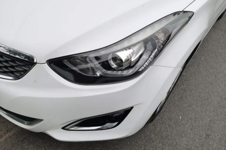 Used Hyundai Elantra (5th Generation / Langdong) 2016 1.6L Automatic Prestige Model Left Front Headlight