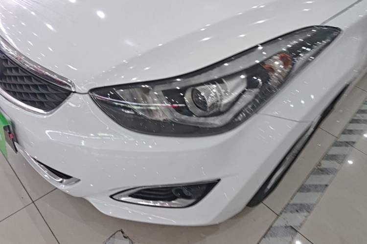Used Hyundai Elantra (5th Generation / Langdong) 2016 1.6L Automatic Smart Version Left Front Headlight