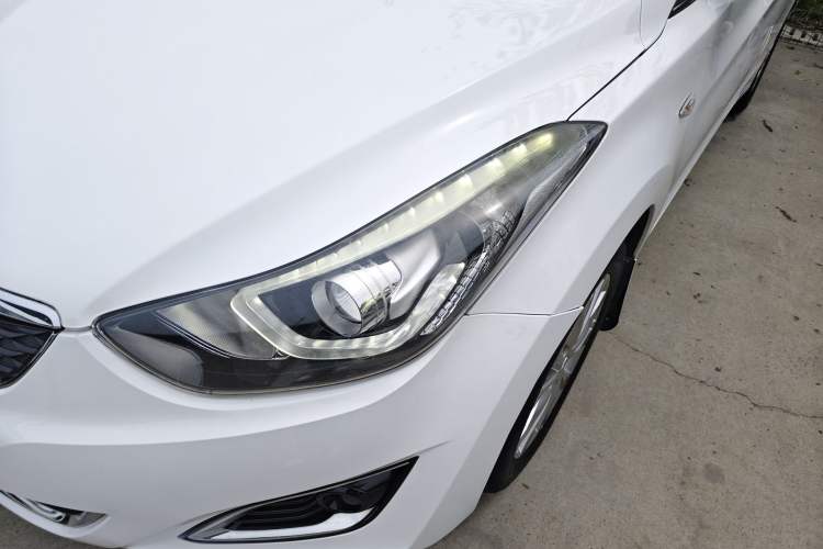 Used Hyundai Elantra (5th Generation / Langdong) 2016 1.6L Automatic Smart Version Left Front Headlight