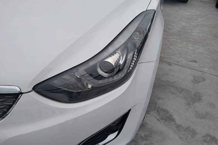 Used Hyundai Elantra (5th Generation / Langdong) 2016 1.6L Automatic Smart Version Left Front Headlight