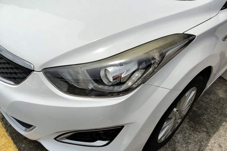 Used Hyundai Elantra (5th Generation / Langdong) 2016 1.6L Automatic Smart Version Left Front Headlight