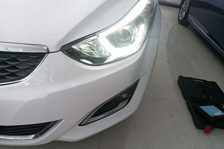Used Hyundai Elantra (5th Generation / Langdong) 2016 1.6L Automatic Prestige Model Left Front Headlight