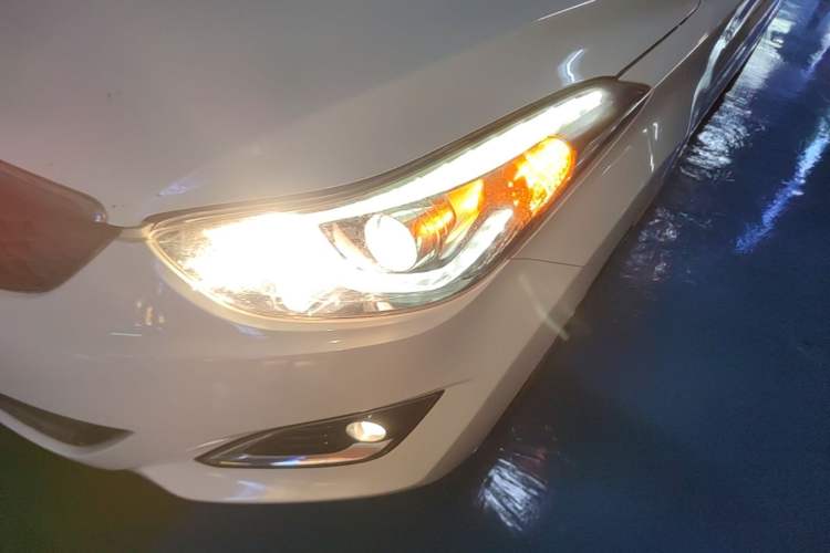 Used Hyundai Elantra (5th Generation / Langdong) 2016 1.6L Automatic Prestige Model Left Front Headlight
