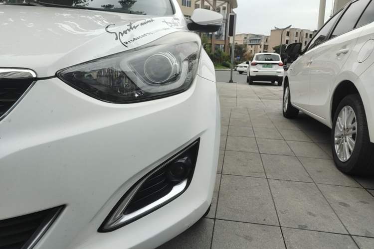 Used Hyundai Elantra (5th Generation / Langdong) 2016 1.6L Automatic Prestige Model Left Front Headlight