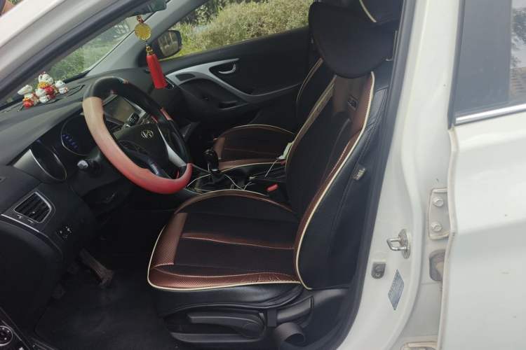 Used Hyundai Elantra (5th Generation / Langdong) 2016 1.6L Manual Luxury Model Left Front Seat