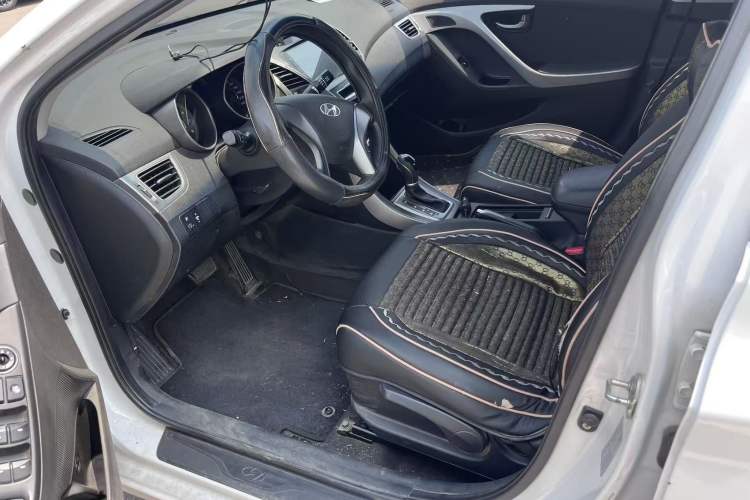 Used Hyundai Elantra (5th Generation / Langdong) 2016 1.6L Automatic Smart Version Left Front Seat