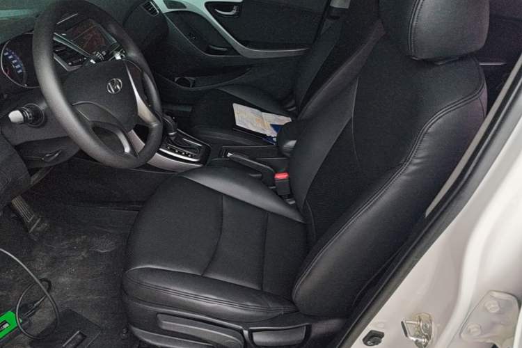 Used Hyundai Elantra (5th Generation / Langdong) 2016 1.6L Automatic Smart Version Left Front Seat