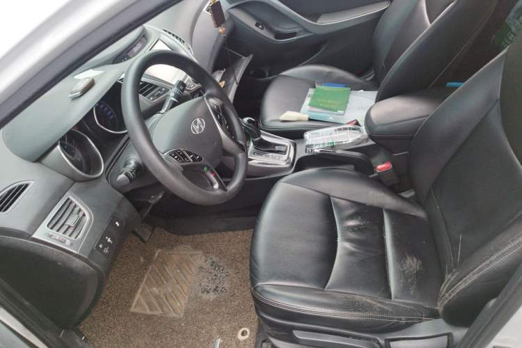 Used Hyundai Elantra (5th Generation / Langdong) 2016 1.6L Automatic Prestige Model Left Front Seat