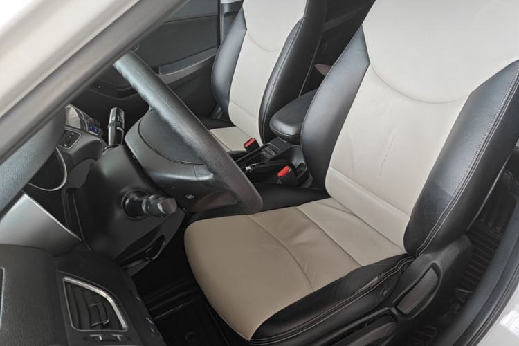 Used Hyundai Elantra (5th Generation / Langdong) 2016 1.6L Automatic Prestige Model Left Front Seat