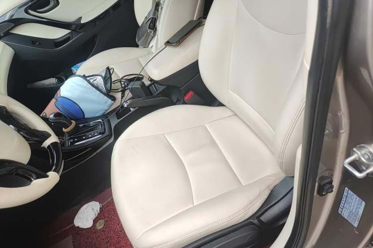 Used Hyundai Elantra (5th Generation / Langdong) 2016 1.6L Automatic Smart Version Left Front Seat