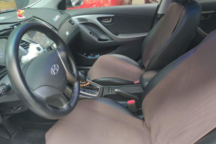 Used Hyundai Elantra (5th Generation / Langdong) 2016 1.6L Automatic Smart Version Left Front Seat