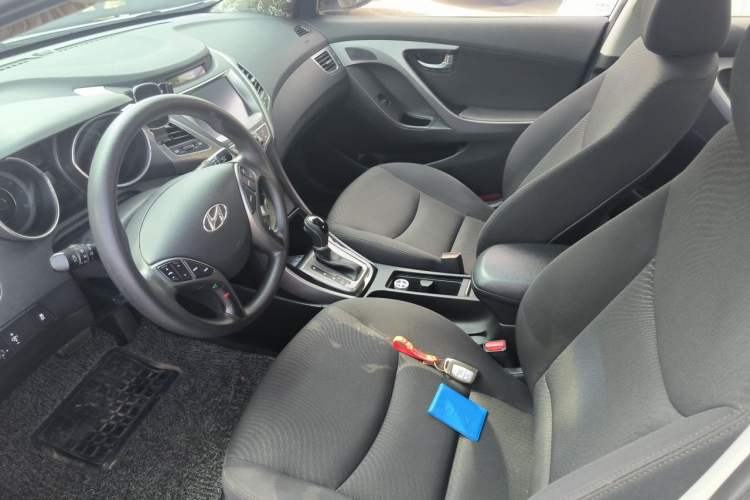 Used Hyundai Elantra (5th Generation / Langdong) 2016 1.6L Automatic Prestige Model Left Front Seat