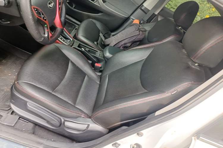 Used Hyundai Elantra (5th Generation / Langdong) 2016 1.6L Automatic Prestige Model Left Front Seat