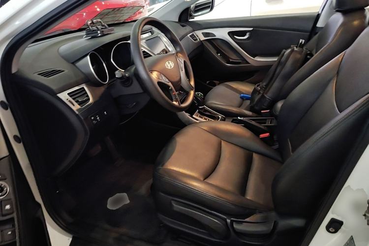 Used Hyundai Elantra (5th Generation / Langdong) 2016 1.6L Automatic Prestige Model Left Front Seat