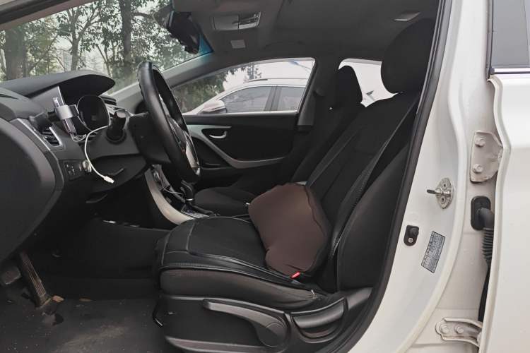 Used Hyundai Elantra (5th Generation / Langdong) 2016 1.6L Automatic Prestige Model Left Front Seat