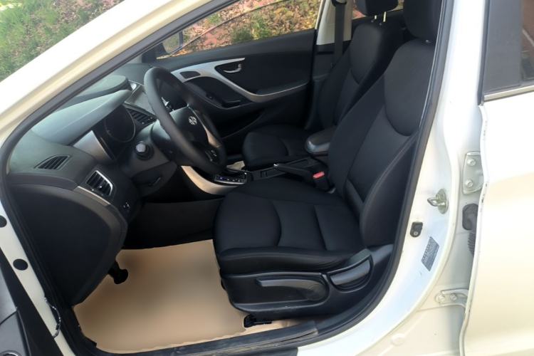 Used Hyundai Elantra (5th Generation / Langdong) 2016 1.6L Automatic Smart Version Left Front Seat
