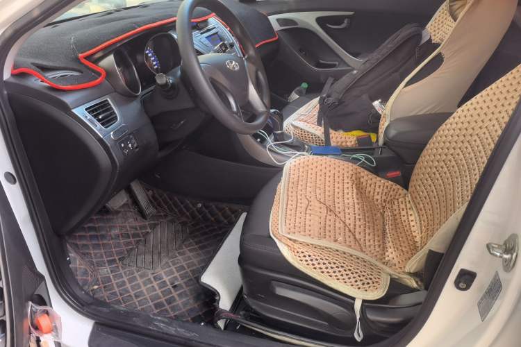 Used Hyundai Elantra (5th Generation / Langdong) 2016 1.6L Automatic Smart Version Left Front Seat